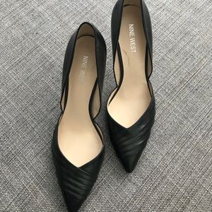 Nine West black pumps 👠